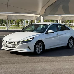 Hyundai Elantra 2021