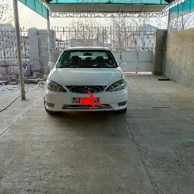 Toyota Camry 2005