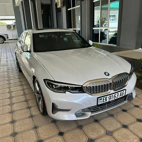 BMW 330 2021