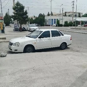 Lada Priora 2012