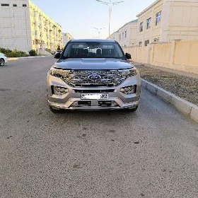 Ford Explorer 2021