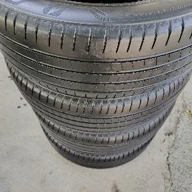 235 55 20 Bridgestone