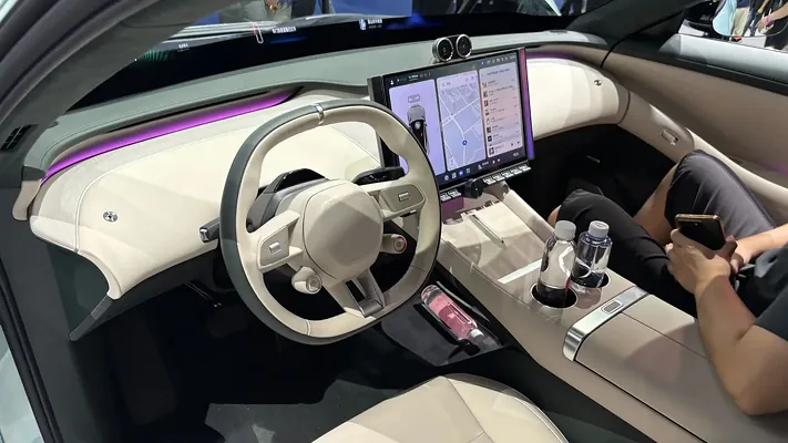 Мультимедиа стала главным источником жалоб владельцев новых автомобилей