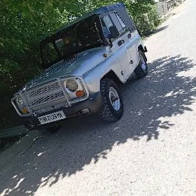UAZ 469 1989