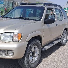 Nissan Pathfinder 2002