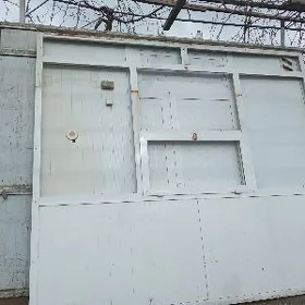пластиковая будка