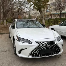 Lexus ES 350 2024