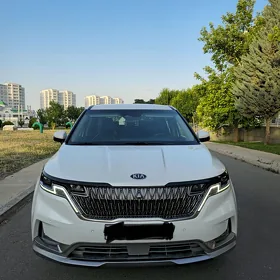 Kia Carnival 2021