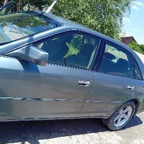 Toyota Avalon 2001