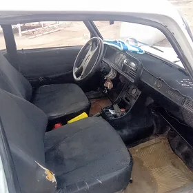 Lada 2107 1990