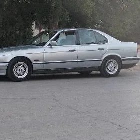 BMW E34 1990