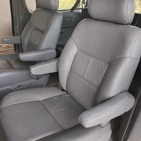 Toyota Sienna 2002