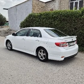 Toyota Corolla 2011