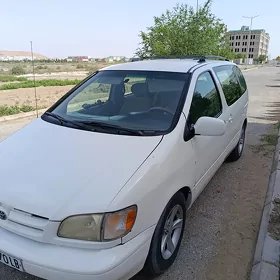 Toyota Sienna 1998