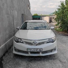 Toyota Camry 2013