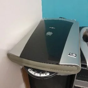 Сканер Canoscan 8400f