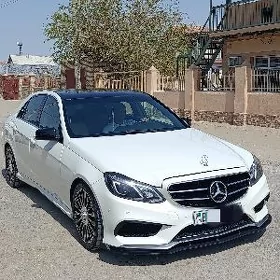 Mercedes-Benz E350 2011