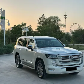 Toyota Land Cruiser 2025