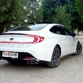 Hyundai Sonata 2022