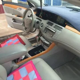 Toyota Avalon 2006