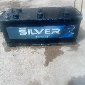 190Lyk akkumlýator