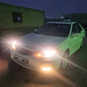 Toyota Camry 2003