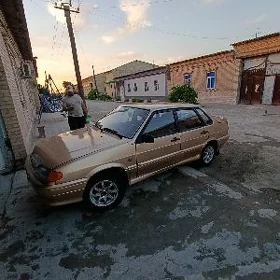 Lada 2115 2000