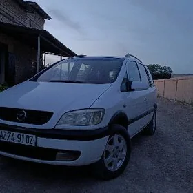 Opel Zafira 2002