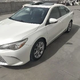 Toyota Camry 2016