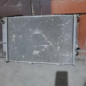 Radiator e39