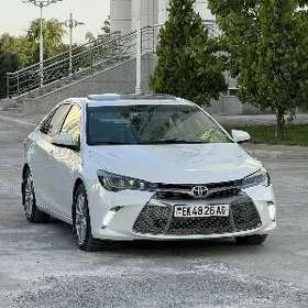 Toyota Camry 2016