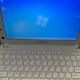 Lenovo Noutbook