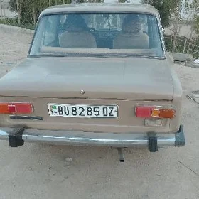 Lada 2104 1983