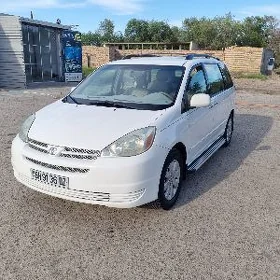 Toyota Sienna 2004