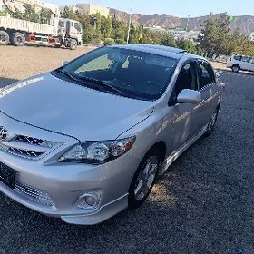 Toyota Corolla 2011
