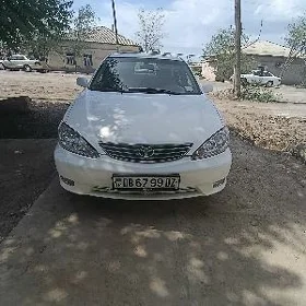 Toyota Camry 2003