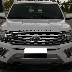 Ford Expedition 2022