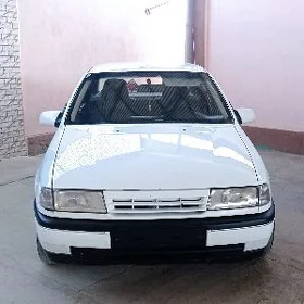 Opel Vectra 1992