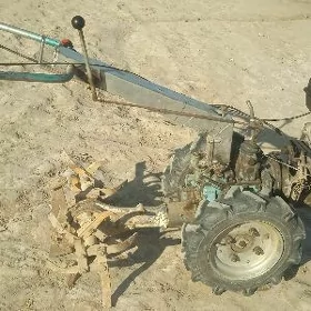 traktor rassiski