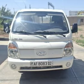 Kia Bongo 2011