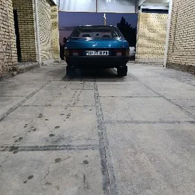 Lada 21099 2000