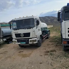 Dongfeng 370 2014
