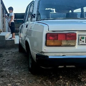 Lada 2107 2000