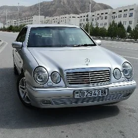 Mercedes-Benz E320 1998