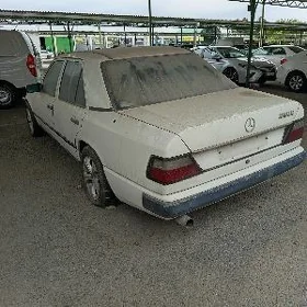 Mercedes-Benz 230E 1980