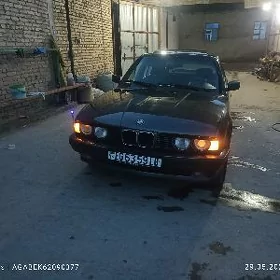 BMW 525 1989