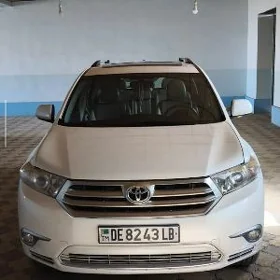 Toyota Highlander 2011