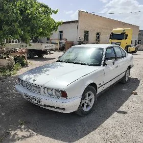 BMW 525 1989