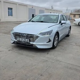 Hyundai Sonata 2021