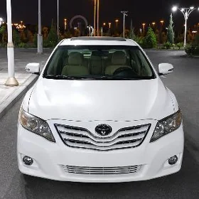 Toyota Camry 2010